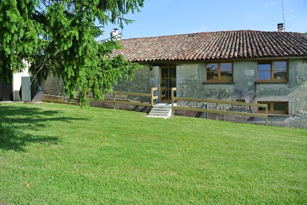 Chez Sarrazin Villa Brossac Kültér fotó
