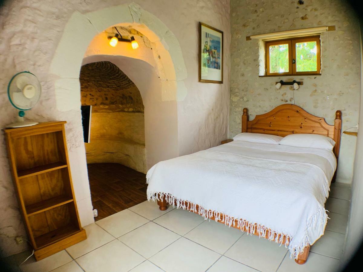 Chez Sarrazin Villa Brossac Kültér fotó
